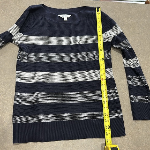 Market & Spruce Waffle Knit Navy Sweater - Picture 6 of 9